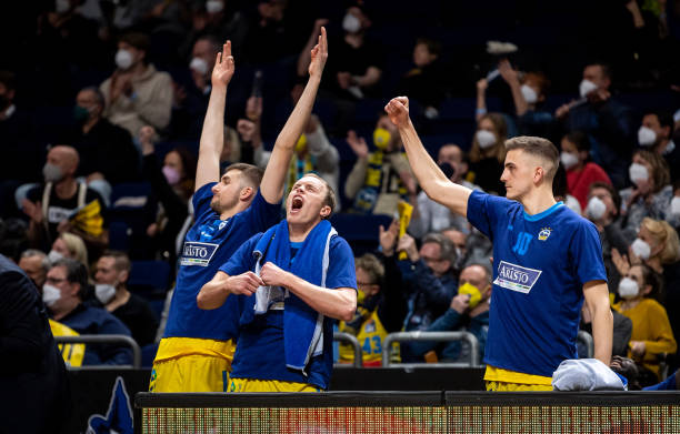 逐渐在比赛 逐渐在比赛