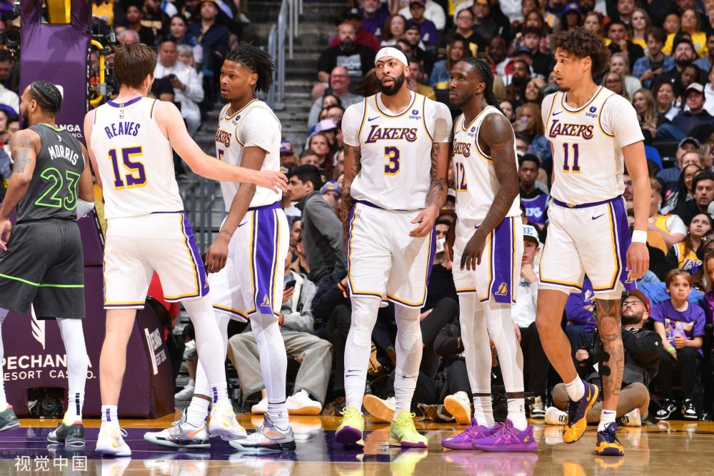 表现当选为 表现当选为