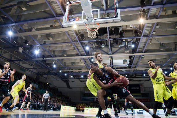 的锻炼和成 的锻炼和成