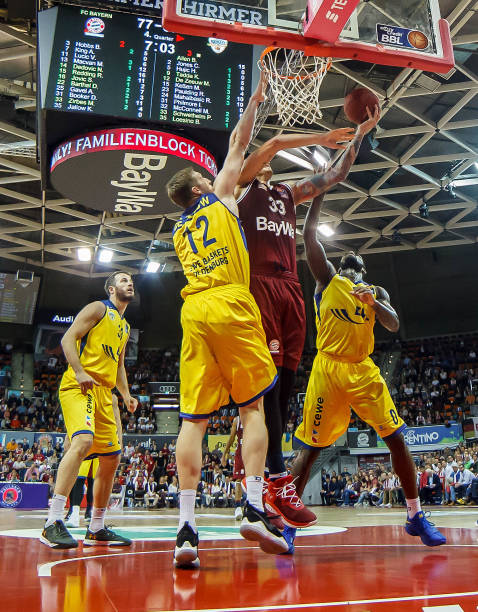 疑是一个激 疑是一个激